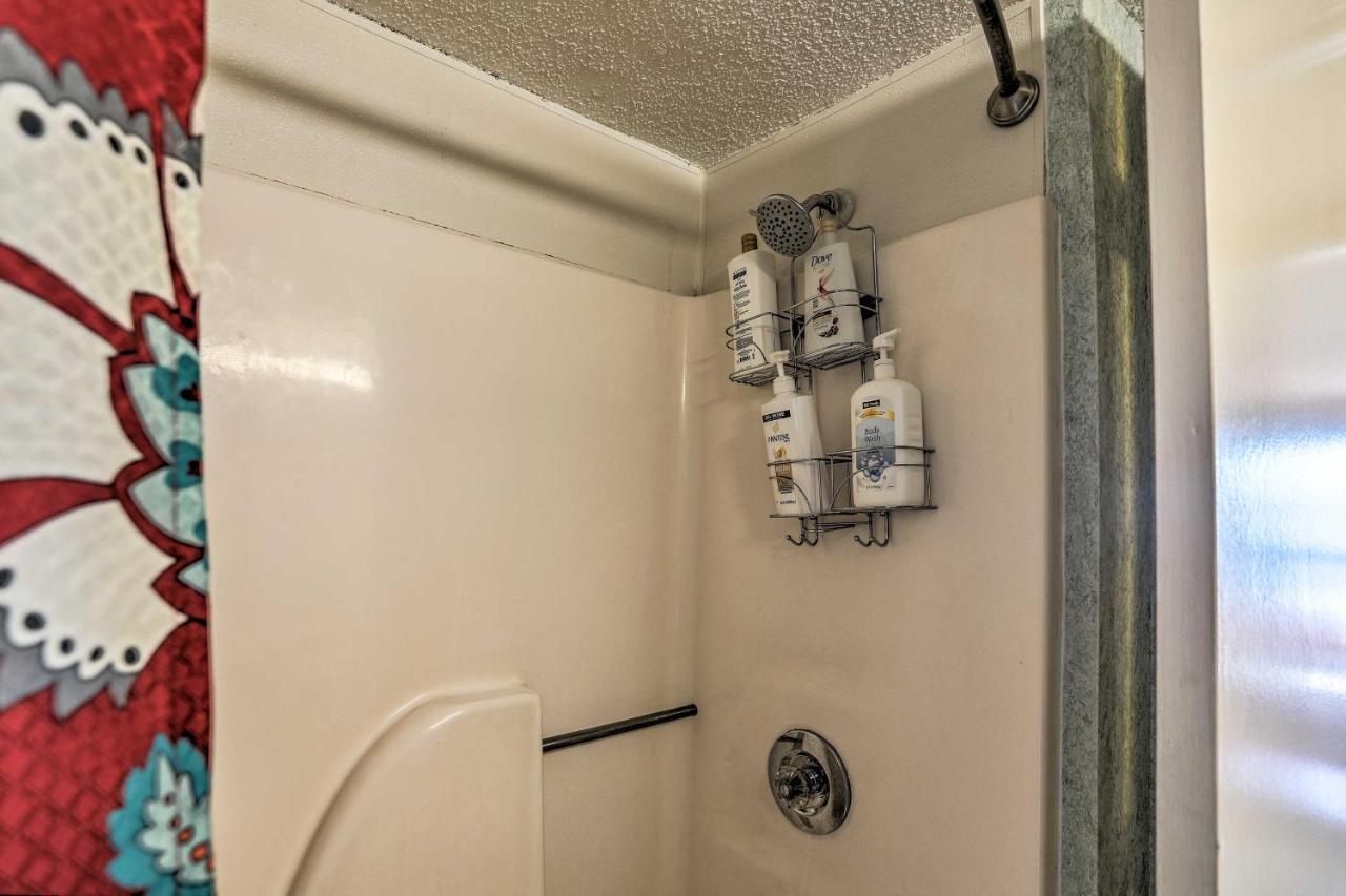 Myrtle Beach Condo With Pool Access Walk To Beach! Exteriör bild